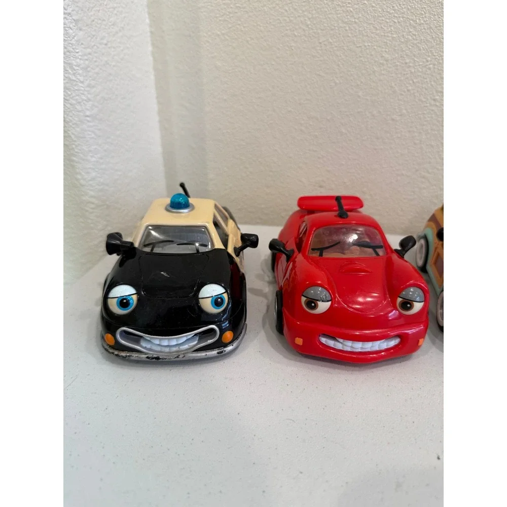 Chevron Cars Collectible Toy Vehicle Lot of 6 Police Taxi Student Driver Woody